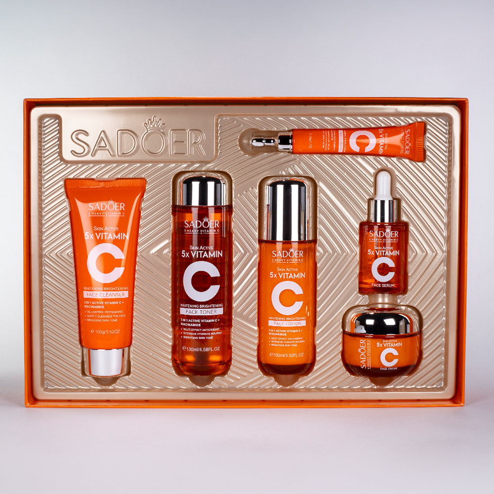 SADOER 5x C-vitaminos bőrtónus-egységesítő és hidratáló arcápoló ajándékcsomag – 6 részes