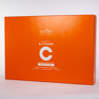 SADOER 5x C-vitaminos bőrtónus-egységesítő és hidratáló arcápoló ajándékcsomag – 6 részes